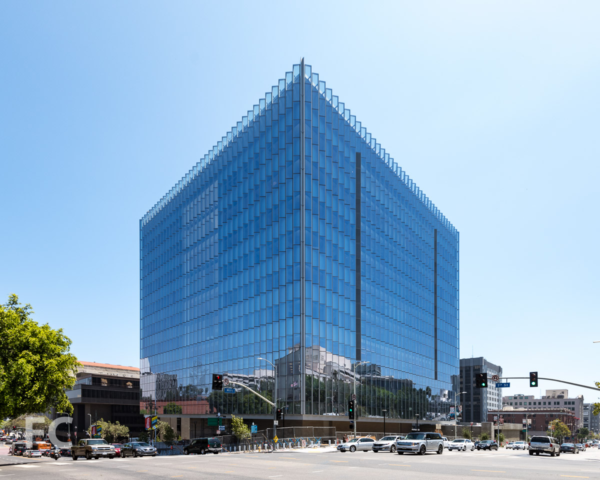 Safe, heat-resistant greenhouse films for offices